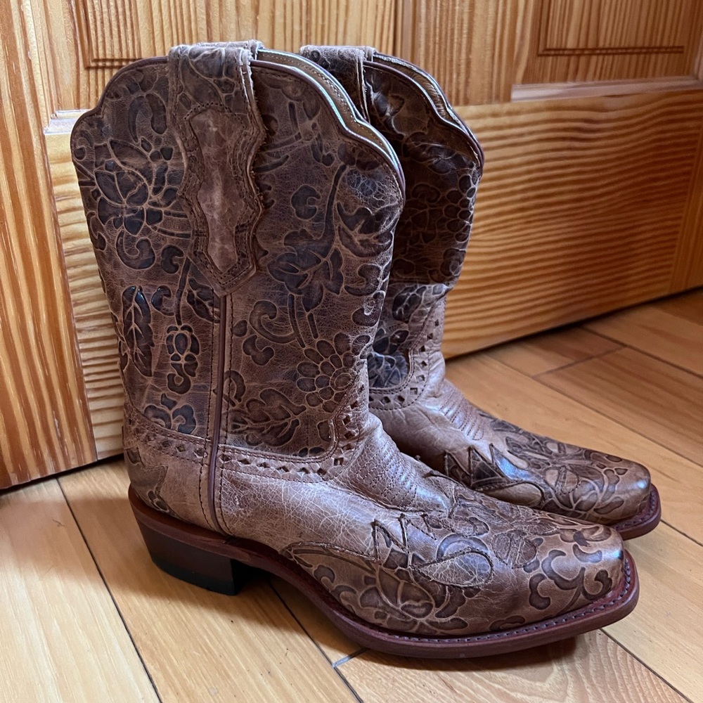 Women’s Sonora Jessi Tooled Leather Cowboy Boots. Size 7.5. Brand new never worn